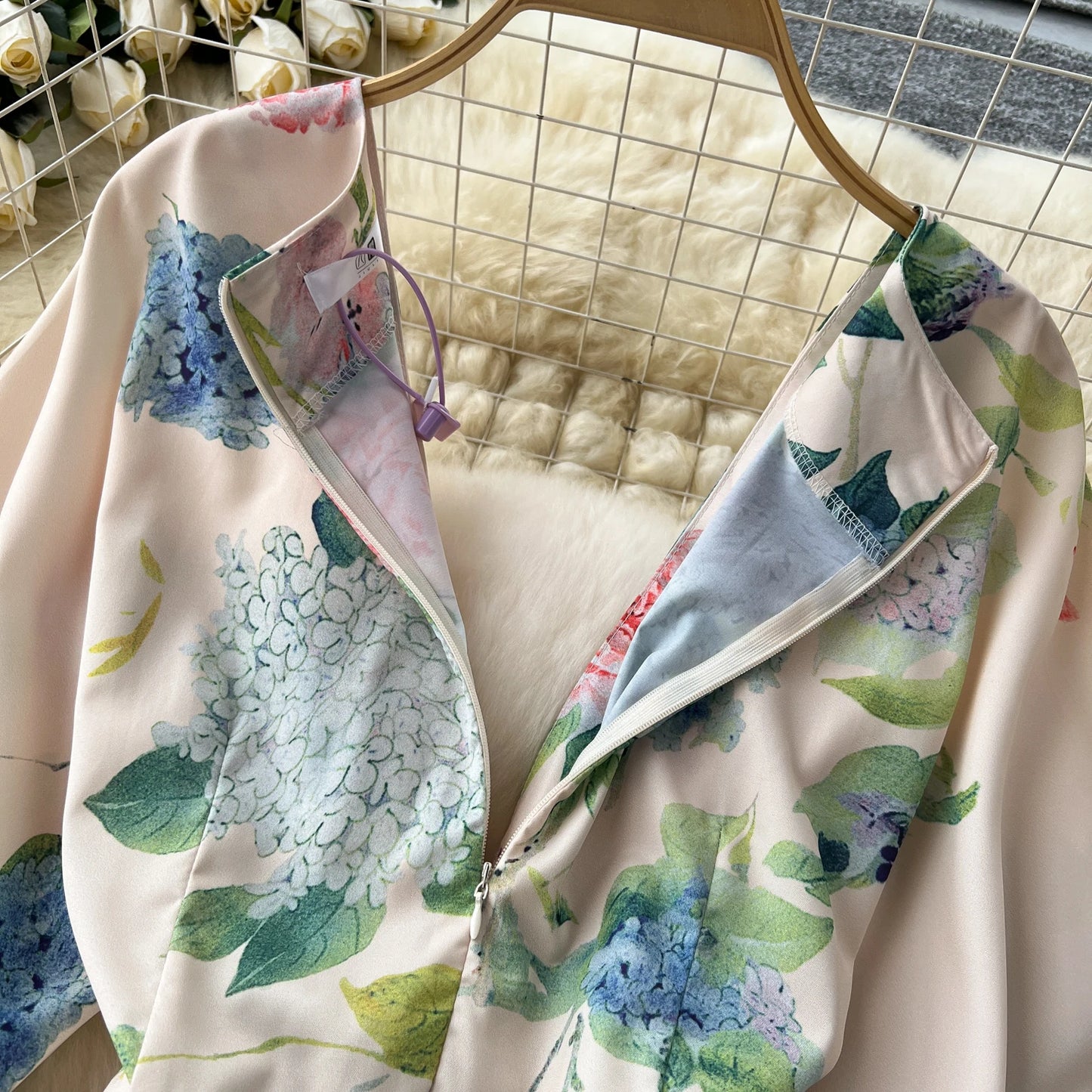 Elegant sweet High Waist V-neck pleated print Lantern Sleeve Dress Vacation Slim Women Party mermaid dresses